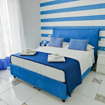 アパート My Seaview カプリ