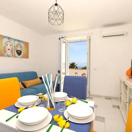 My Seaview Daire Capri