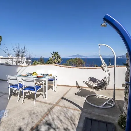 Daire My Seaview Capri